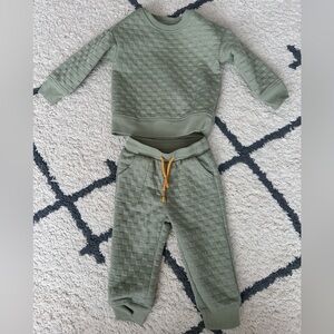 Cat & Jack Textured Kids 2 piece Outfit